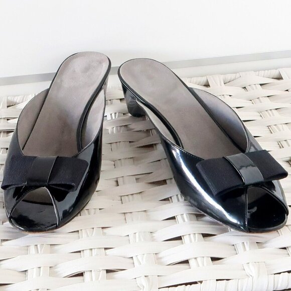 Stuart Weitzman Black Patent Leather Peep Toe Low Heel Mules Slip-on Pump Shoe 8 - Picture 16 of 16